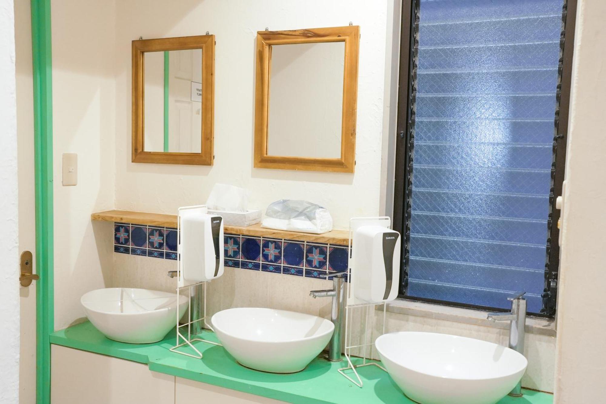Hostel Lodging Tokyo Ueno ภายนอก รูปภาพ