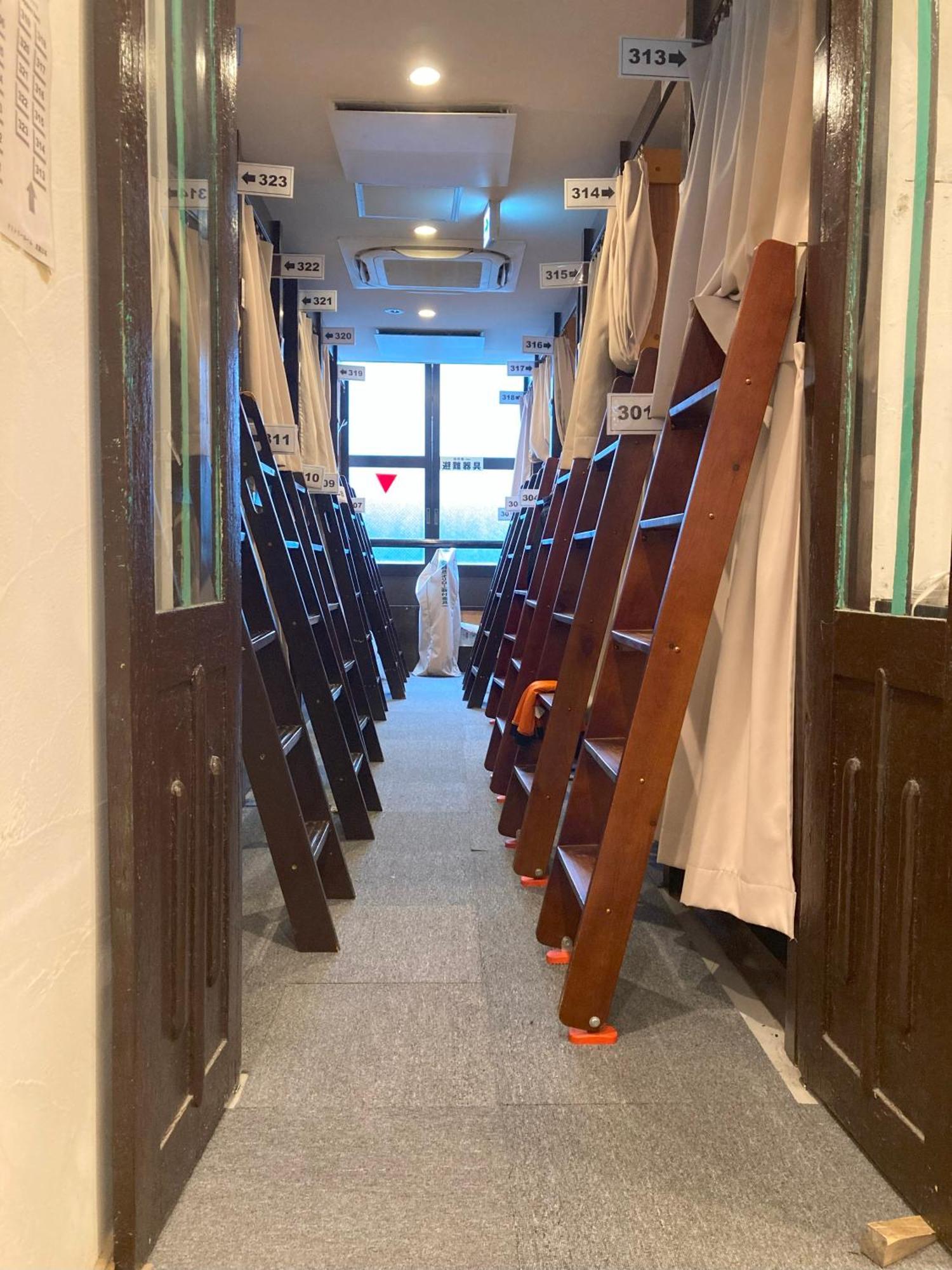Hostel Lodging Tokyo Ueno ภายนอก รูปภาพ